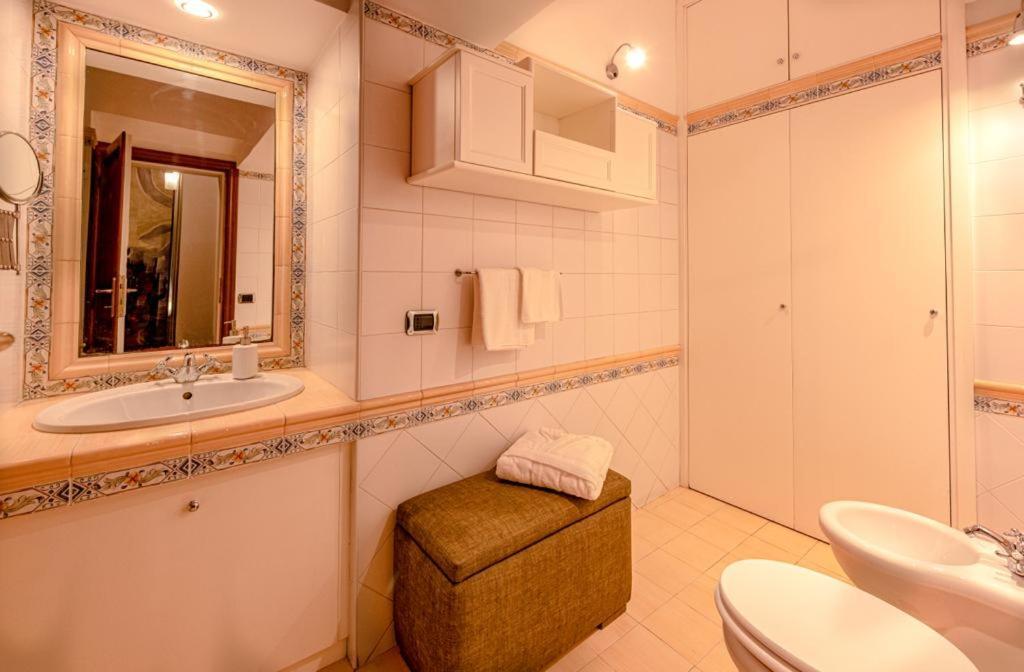 Anna Trevi 52 Luxury Appartment Rome Exterior photo